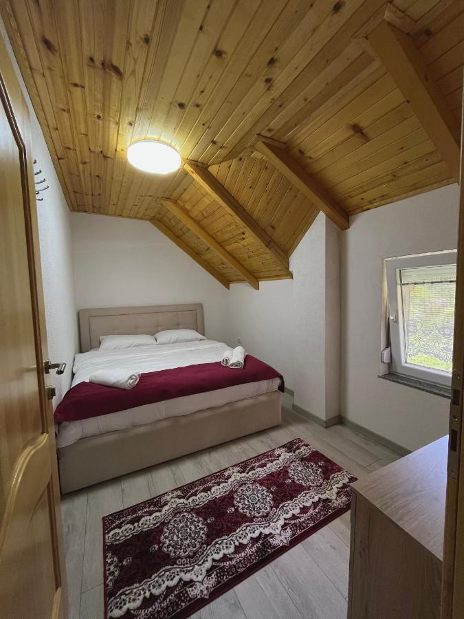 Guesthouse Gezim Selimaj Valbone Bagian luar foto